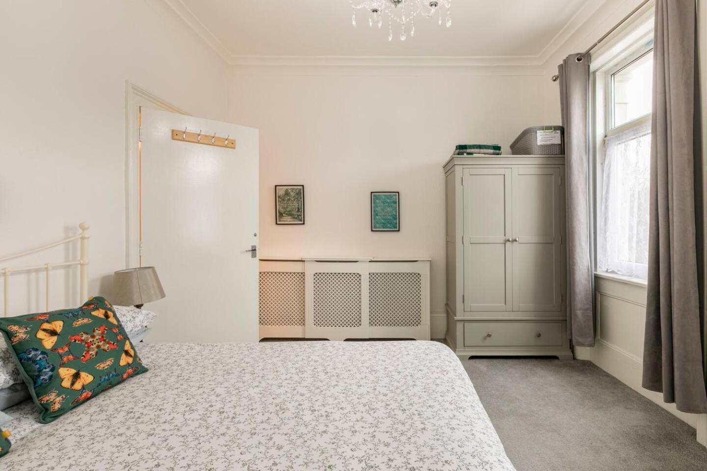 4 Bed Home 3 Mins From Harbour + Sandy Beach Folkestone Zewnętrze zdjęcie